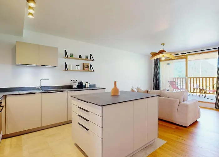 Nouveau ! Au Coeur Des Montagnes * لا بلاني